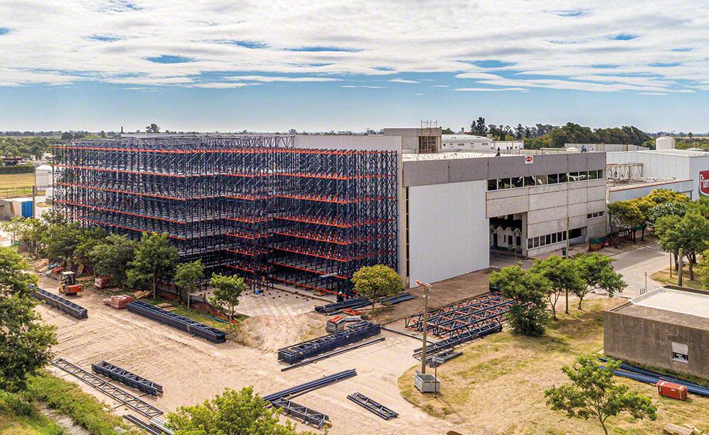 La Piamontesa modernise son nouvel entrepôt automatisé en Argentine